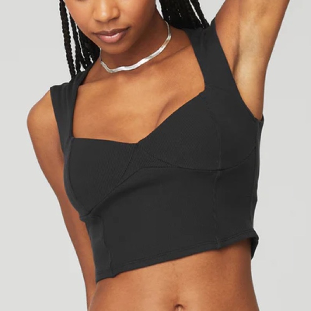 Alo sweetheart top
